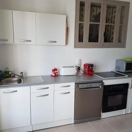 펜션 La Campagne 라시오타